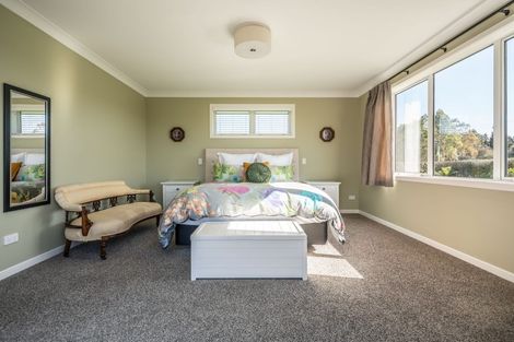 Photo of property in 82 Benn Road, Cambridge, 3495