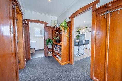 Photo of property in 11 South Terrace Road, Geraldine, 7930