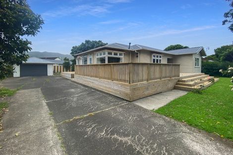 Photo of property in 4 Mahoe Street, Eastbourne, Lower Hutt, 5013