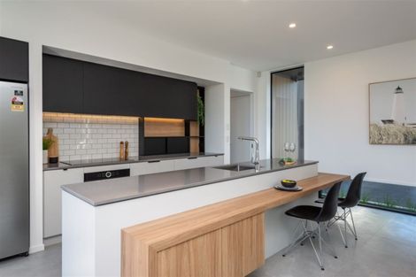 Photo of property in 58 Wai-iti Terrace, Burnside, Christchurch, 8052