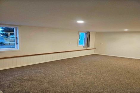 Photo of property in 1/8 Alston Avenue, Kelston, Auckland, 0602