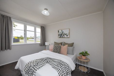 Photo of property in 16 Newbury Street, Awapuni, Palmerston North, 4412
