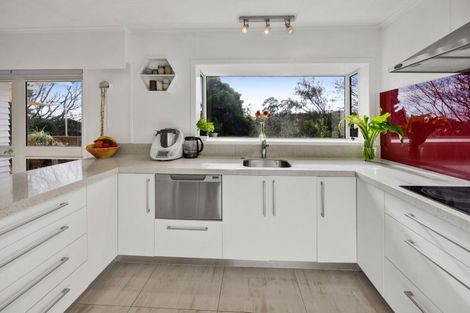 Photo of property in 27a Montana Place, Merrilands, New Plymouth, 4312