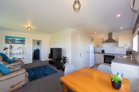 Photo of property in 11 Ashcroft Street, Pirimai, Napier, 4112
