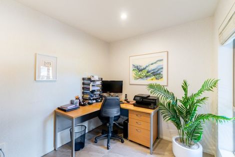 Photo of property in 16a Hadlow Place, Burnside, Christchurch, 8041