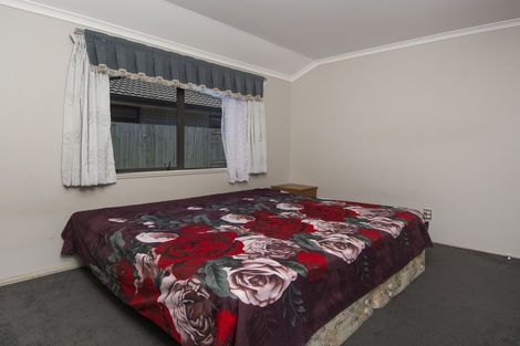 Photo of property in 102 Oriental Parade, Papamoa Beach, Papamoa, 3118