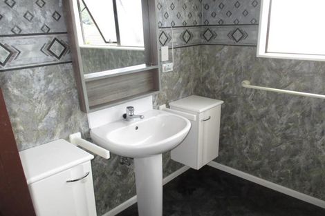 Photo of property in 5 Saint James Court, Paraparaumu, 5032