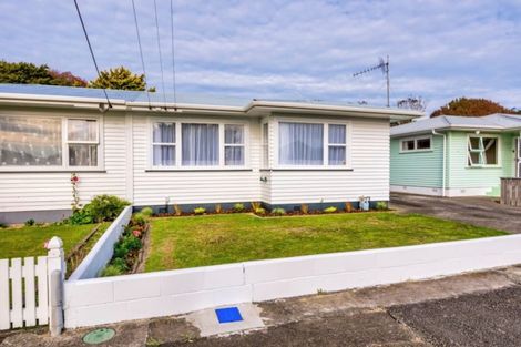 Photo of property in 118 Weraroa Road, Levin, 5510