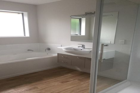 Photo of property in 17 Blowers Place, Halswell, Christchurch, 8025