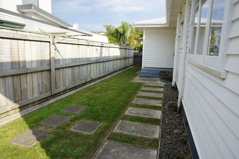 Photo of property in 405 Ikanui Road, Frimley, Hastings, 4120