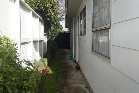 Photo of property in 2/14 Settlement Road, Papakura, 2110