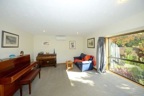 Photo of property in 17 Parr Place, Ilam, Christchurch, 8041