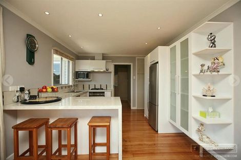 Photo of property in 37 Paynters Avenue, Strandon, New Plymouth, 4312