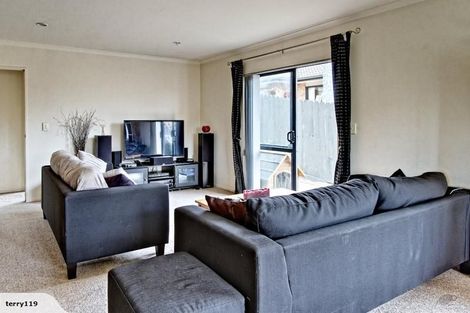 Photo of property in 7 Henry Partington Place, Greenhithe, Auckland, 0632