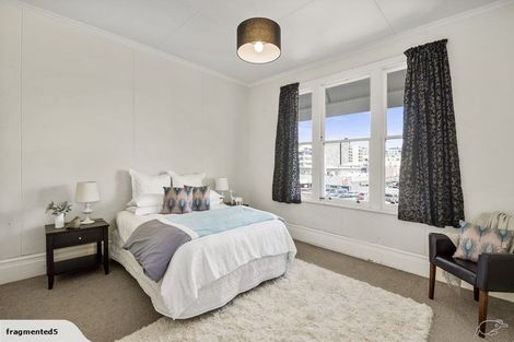 Photo of property in 19 Home Street, Mount Victoria, Wellington, 6011