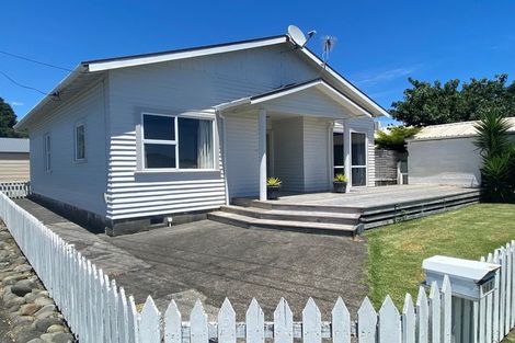 Photo of property in 162 Lemon Street, Strandon, New Plymouth, 4312