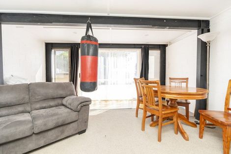 Photo of property in 5 Hamblyn Crescent, Nawton, Hamilton, 3200