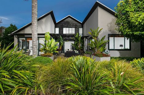 Photo of property in 4 Wharepapa Place, Albany, Auckland, 0632