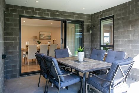 Photo of property in 18d Rose Leigh Drive, Cambridge, 3434