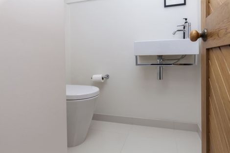 Photo of property in 72 Wairarapa Terrace, Merivale, Christchurch, 8014