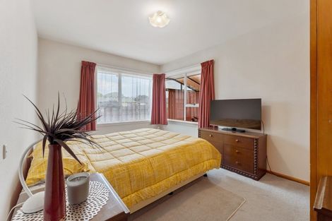 Photo of property in 64 Eureka Street, Aranui, Christchurch, 8061