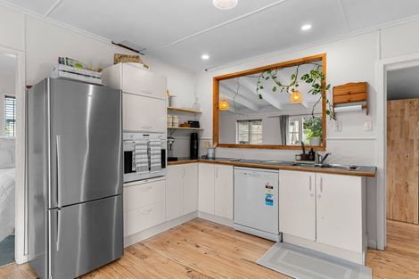 Photo of property in 11 Margaret Street, Mangawhai Heads, Mangawhai, 0505