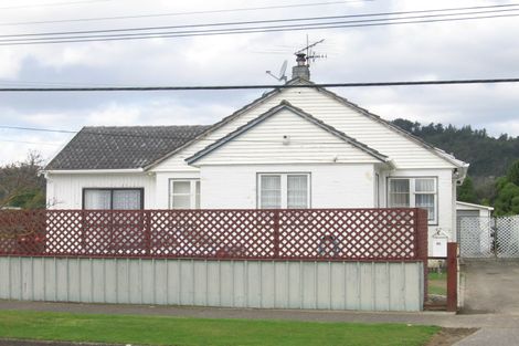 Photo of property in 116 Reynolds Street, Taita, Lower Hutt, 5011