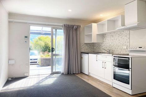 Photo of property in 9 Southberg Avenue, Frankton, Queenstown, 9300