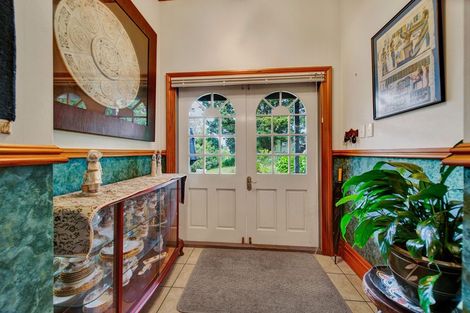 Photo of property in 7 Richmond Road, Brixton, New Plymouth, 4373