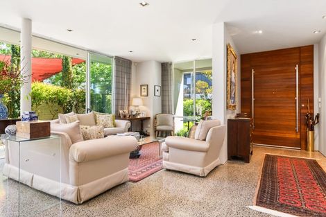 Photo of property in 148 Merivale Lane, Merivale, Christchurch, 8014