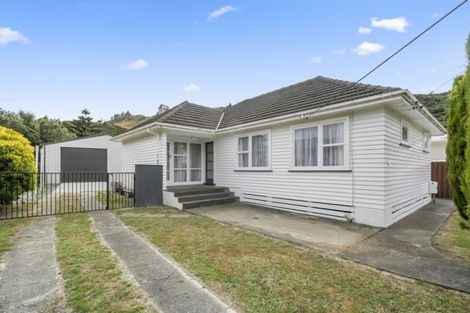 Photo of property in 109 Wood Street, Wainuiomata, Lower Hutt, 5014