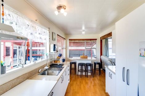 Photo of property in 65 York Avenue, Tamatea, Napier, 4112