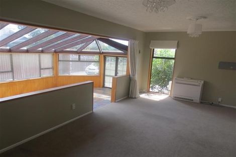Photo of property in 5 Cowes Street, Avondale, Christchurch, 8061