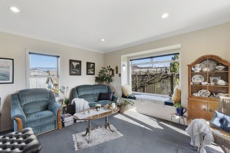 Photo of property in 16 Kingsley Street, St Andrews, Hamilton, 3200