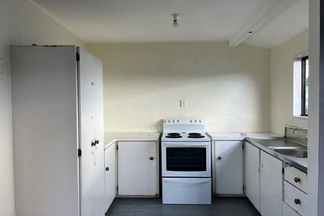 Photo of property in 2/18 Templeton Place, Clendon Park, Auckland, 2103