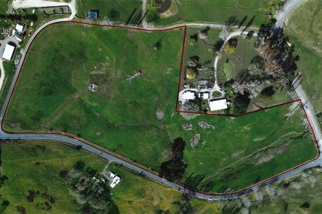 Photo of property in 42 Jumna Road, Maungaturoto, 0587