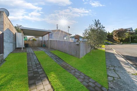 Photo of property in 3a Harlech Place, Dinsdale, Hamilton, 3204