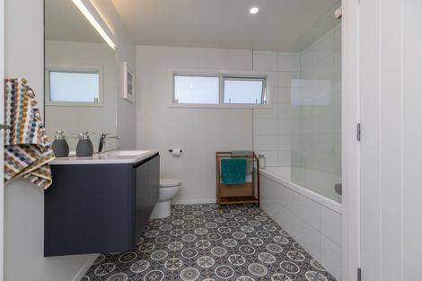 Photo of property in 12 Tui Road, Raumati Beach, Paraparaumu, 5032