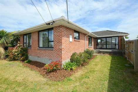 Photo of property in 4 Cheriton Street, Aranui, Christchurch, 8061