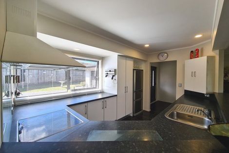 Photo of property in 20 Pagitt Street, Coromandel, 3506