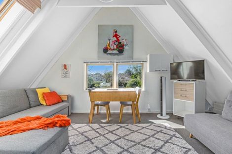 Photo of property in 16 Karu Crescent, Waikanae, 5036