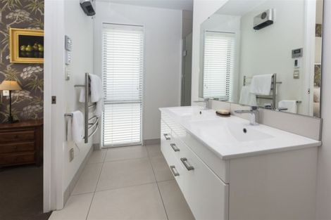 Photo of property in 17 Crown Close, Prebbleton, 7604