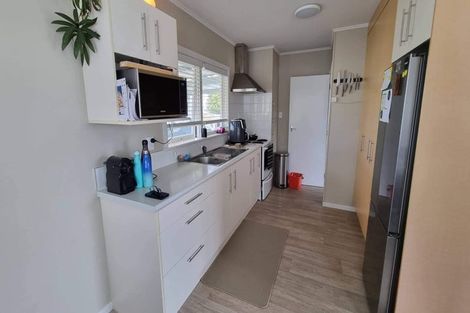 Photo of property in 117 Manuka Road, Bayview, Auckland, 0629