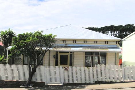 Photo of property in 221 Rintoul Street, Berhampore, Wellington, 6023