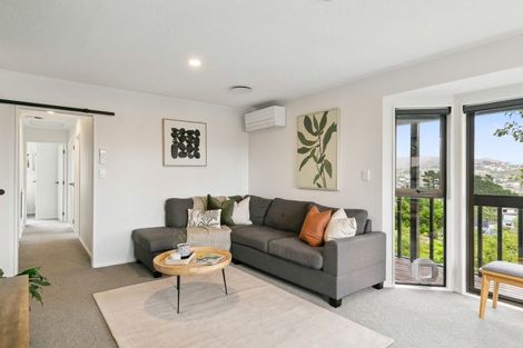 Photo of property in 11 Mandeville Crescent, Grenada Village, Wellington, 6037