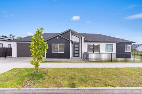 Photo of property in 95 Maryvale Road, Wainui, 0932