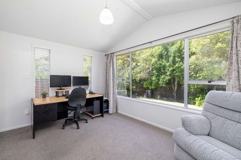 Photo of property in 2/272 Centaurus Road, Hillsborough, Christchurch, 8022