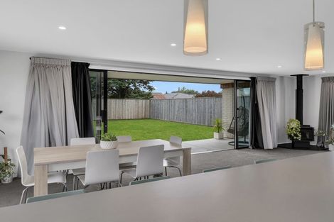 Photo of property in 6 Cambridge Street, Pahiatua, 4910