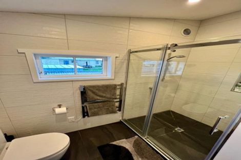 Photo of property in 74 Cologne Street, Martinborough, 5711