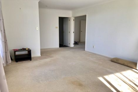 Photo of property in 4 Chapletown Drive, East Tamaki, Auckland, 2016